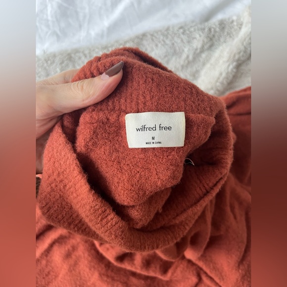 Aritzia Wilfred burnt orange sweater - Picture 2 of 2